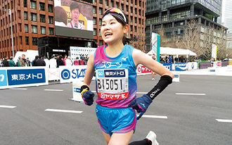 東京マラソン２018フルマラソン　上杉真穂　8位　2時間31分49秒（日本人3位）