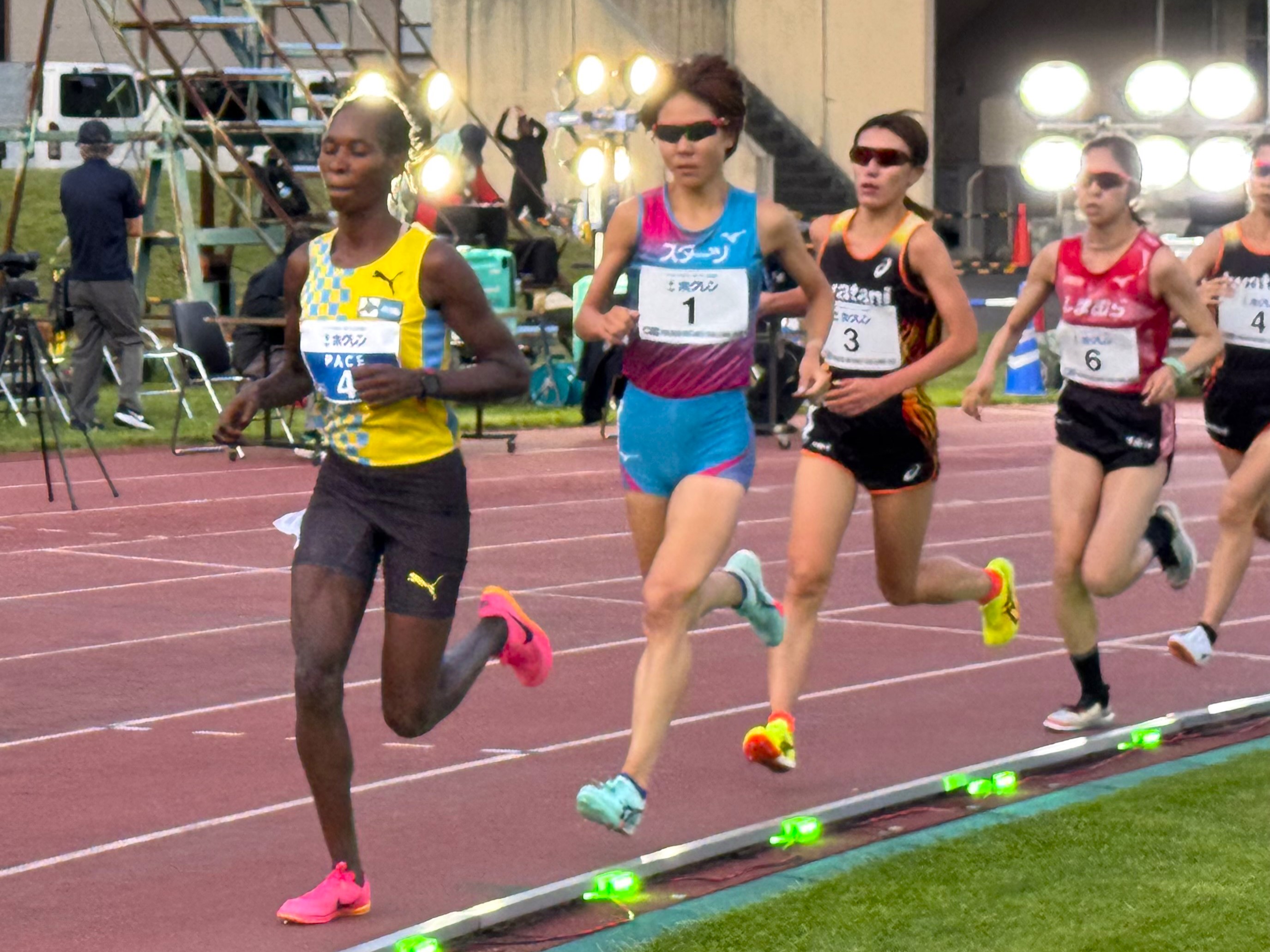 3000m
