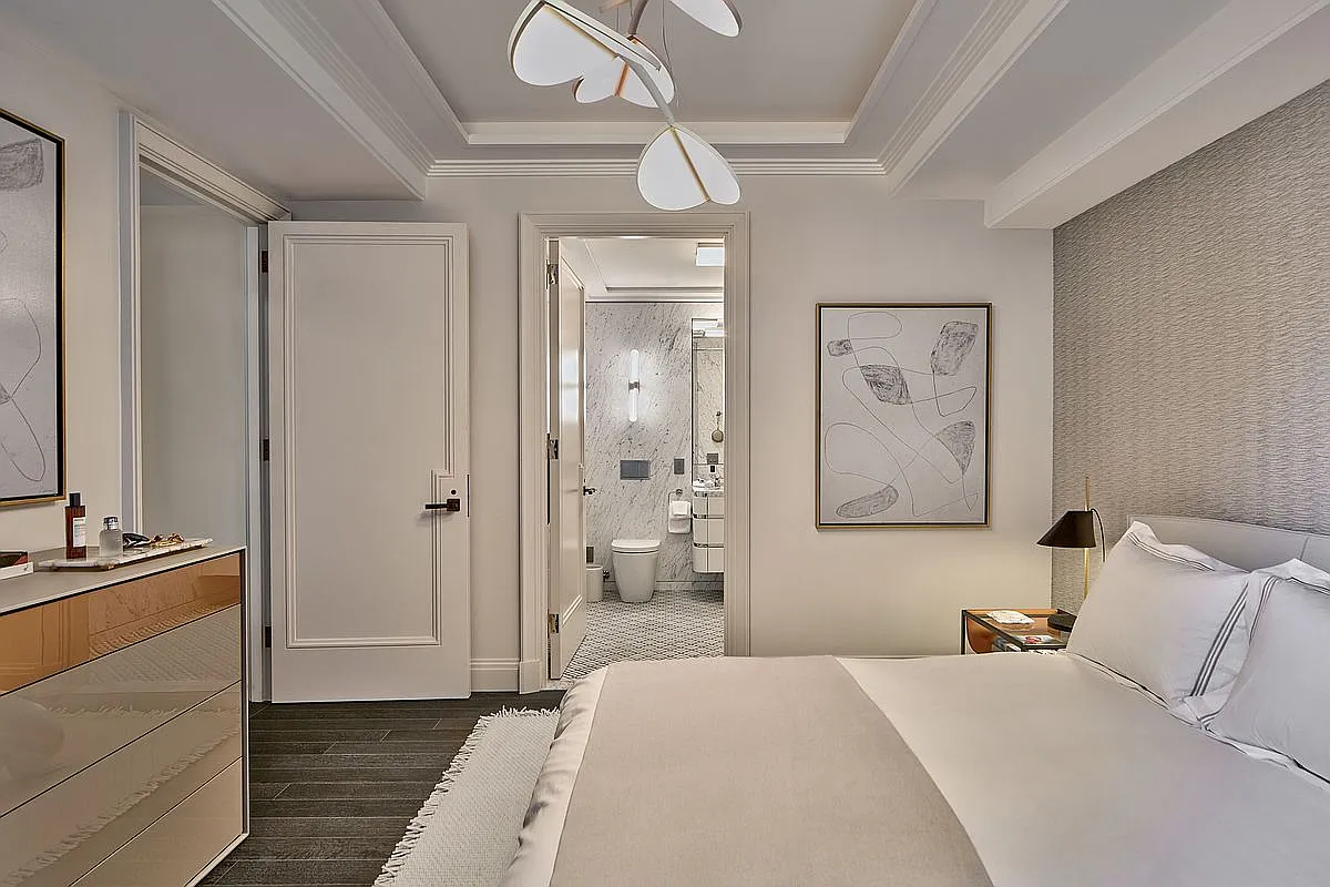 Waldorf Astoria2807 Bedroom1