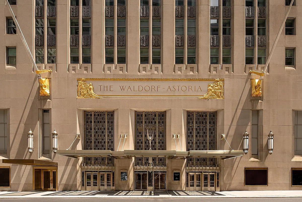 Waldorf Astoria エントランス