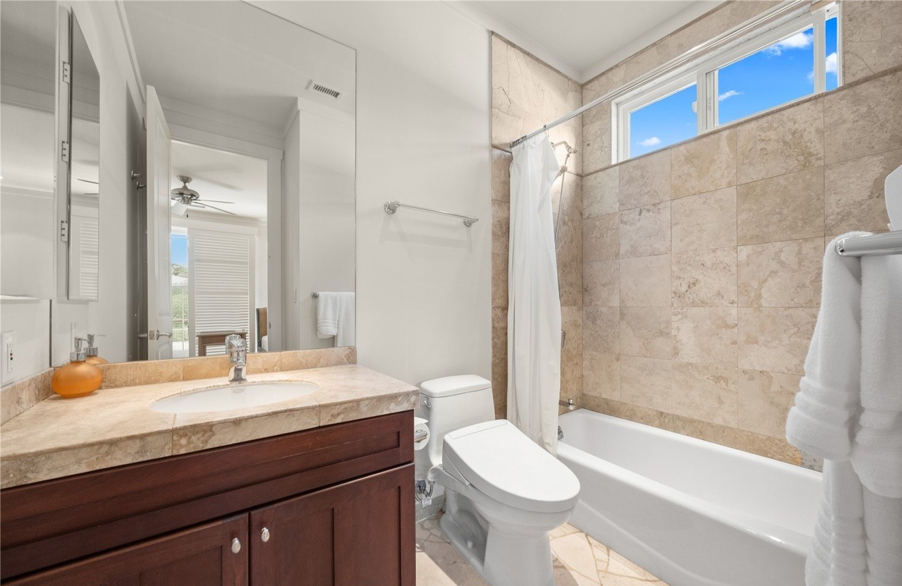 bathroom1