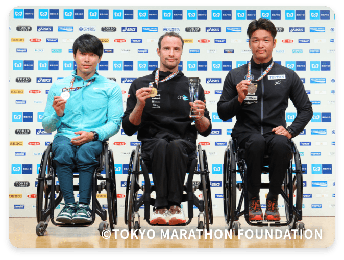 マラソン車いす選手表彰